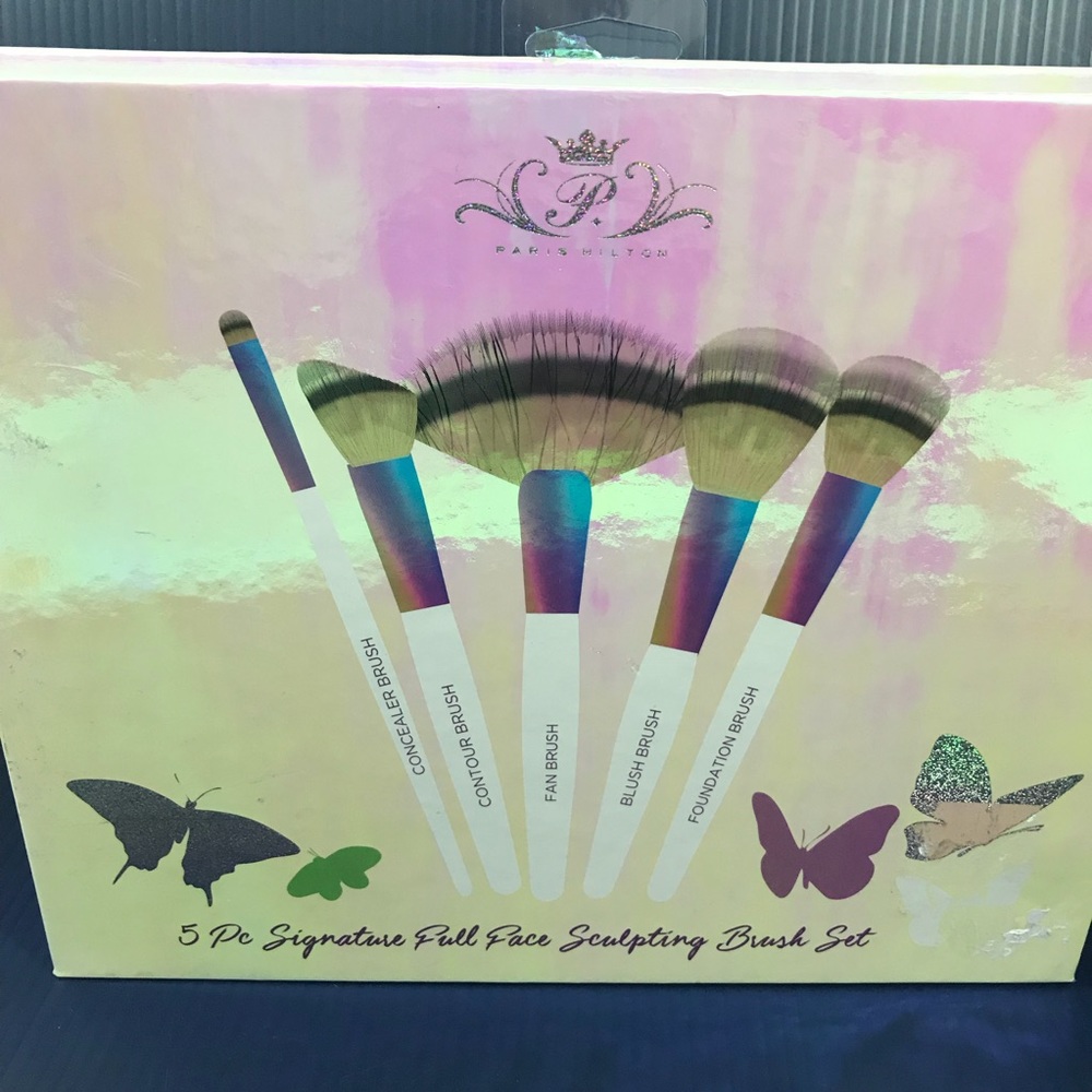 🆕 Pearl Wirld 5pc Signature Sculpting Brush Set